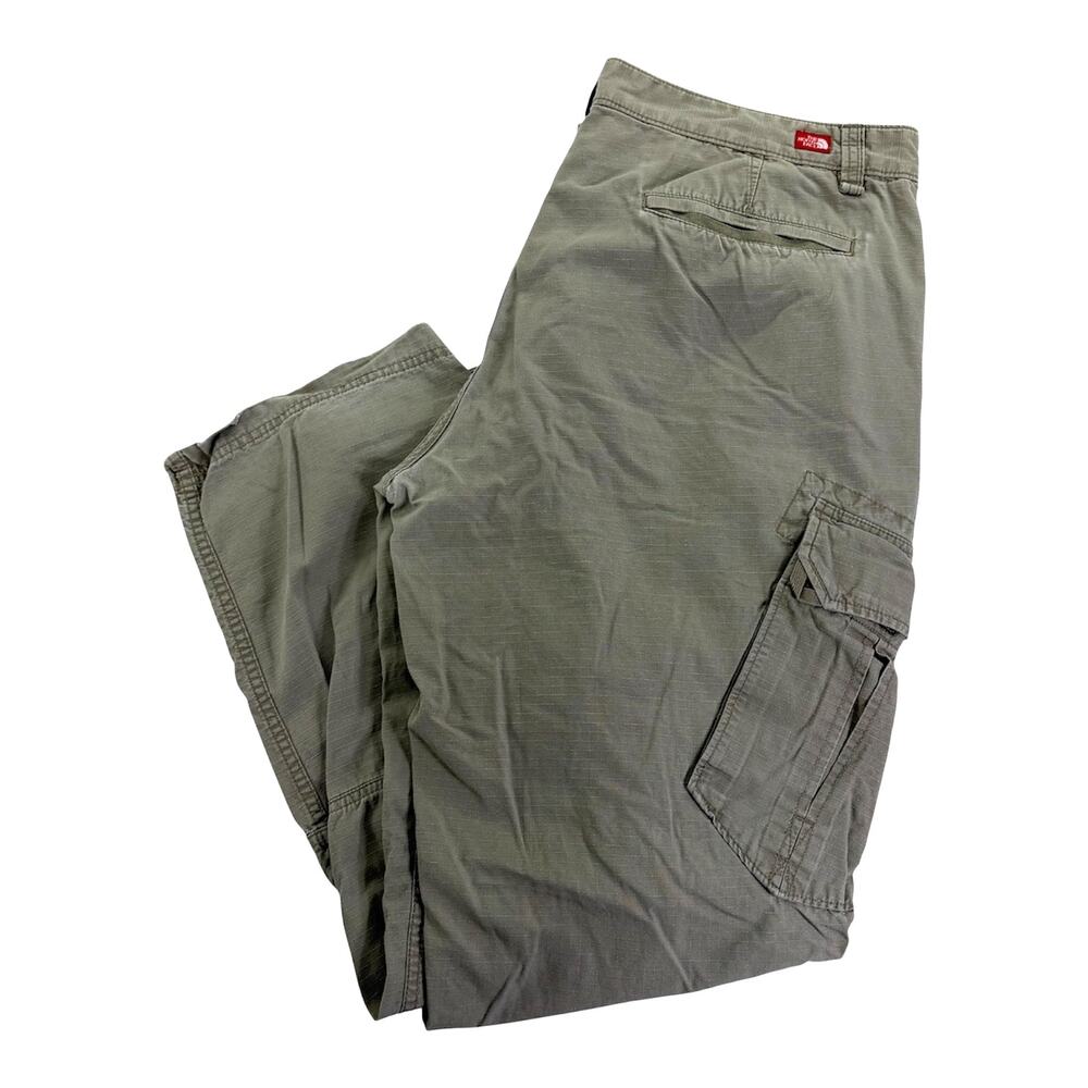 The North Face Cargo Pants Beige Khaki Men's 38x32 Outdoor Hiking Utitlity